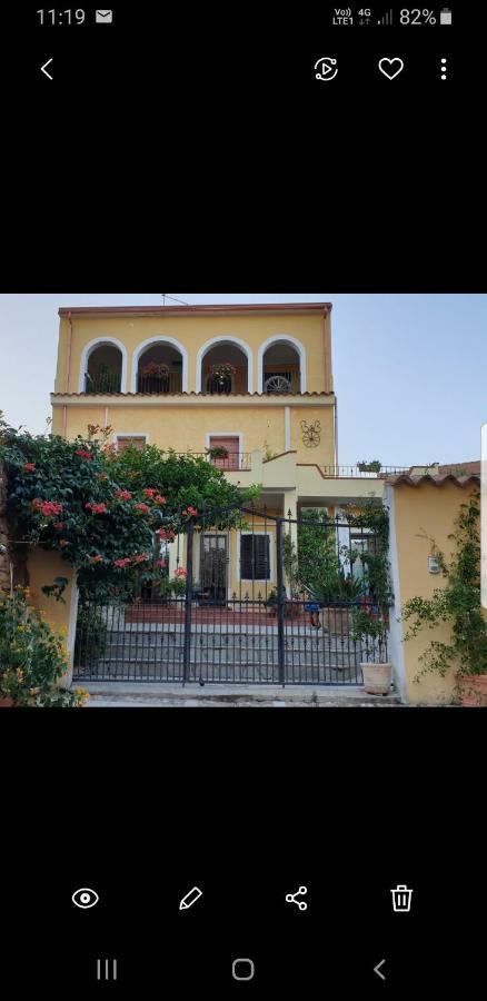 Armungia Su Carreri B&B 외부 사진